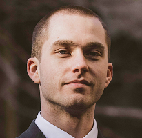 Thomas Whitfield, trading analyst at a crypto market firm, portrait